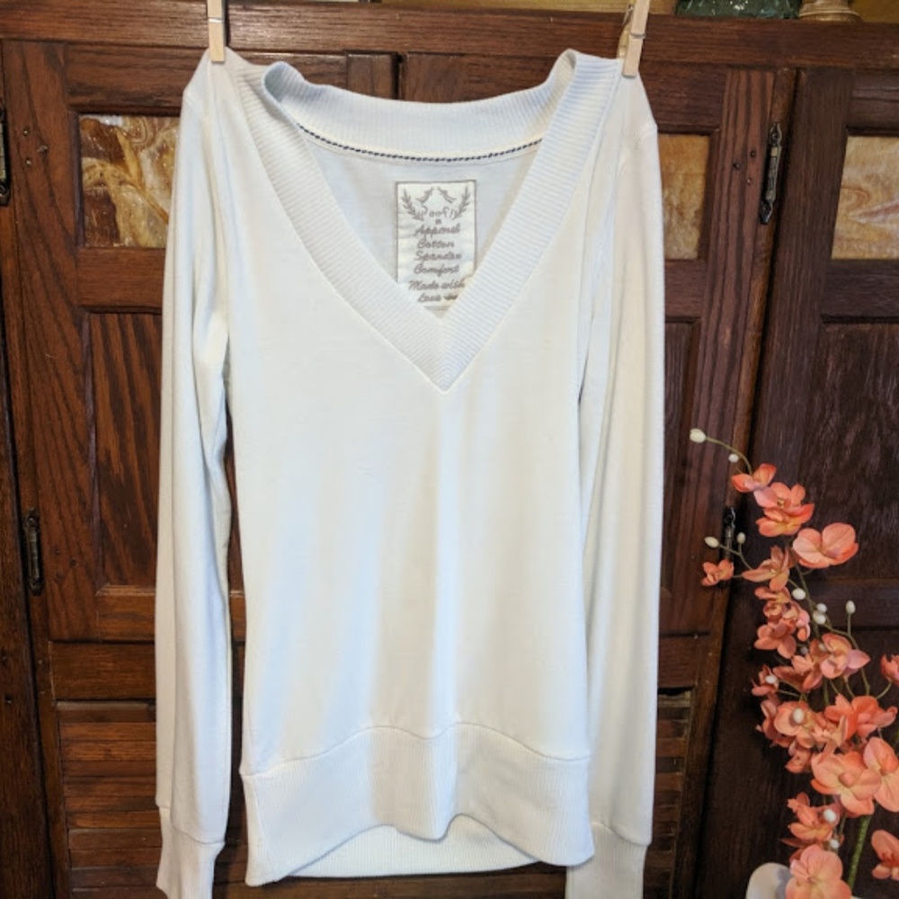 Poof! Apparel Cream Sweater Junior Size (M)